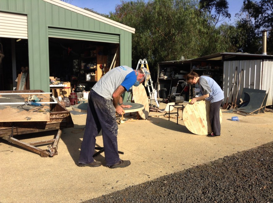 Work in the workshop area @Dog Rocks
